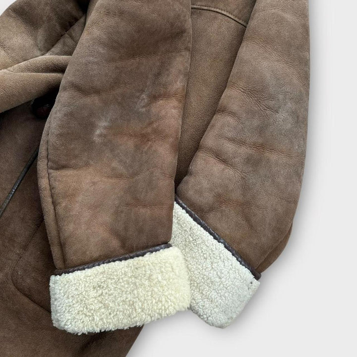 Kurtka z owczej skóry w stylu vintage - średnia