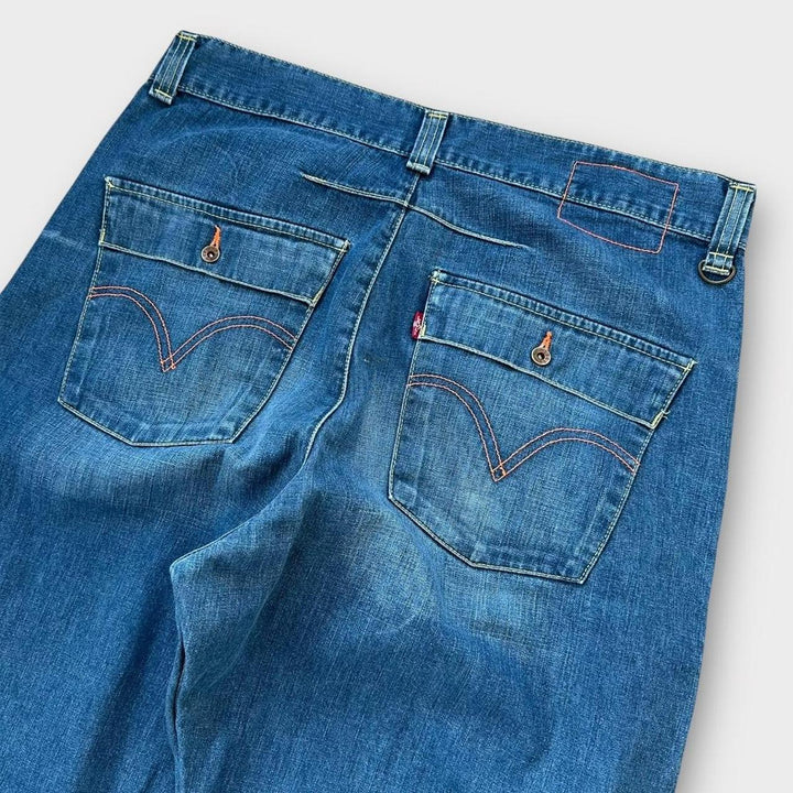Zakręcone jeansy Baggy Levi's - 34 w pasie