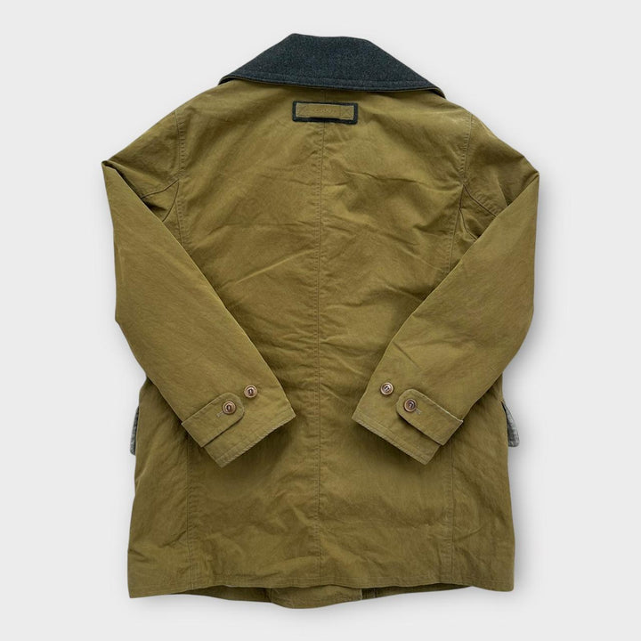 Wytrzymała kurtka Mackinaw Gant - średnia