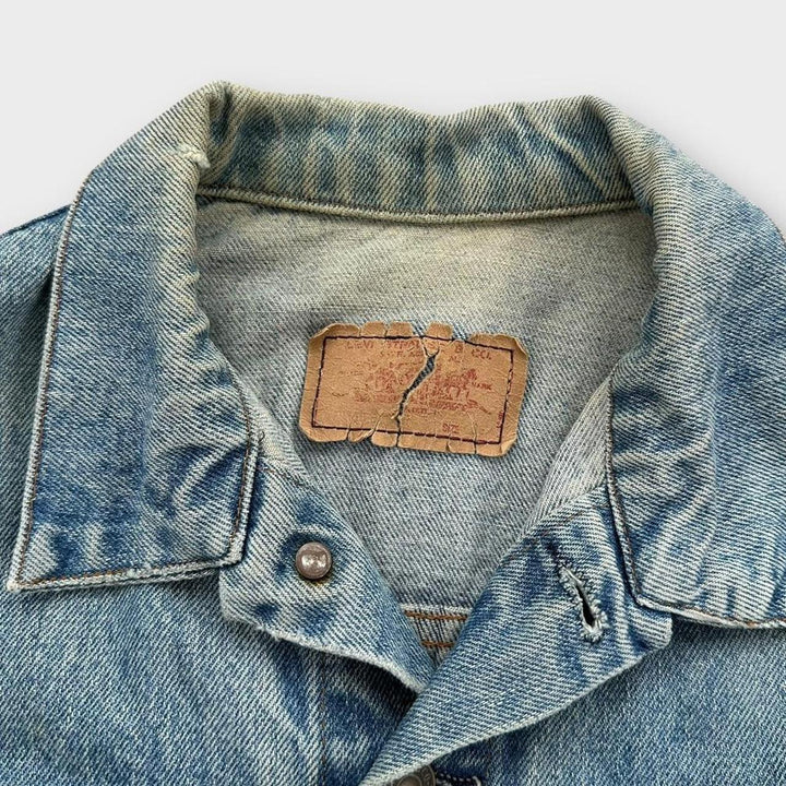 Kurtka jeansowa Vintage Levi’s – średnia damska