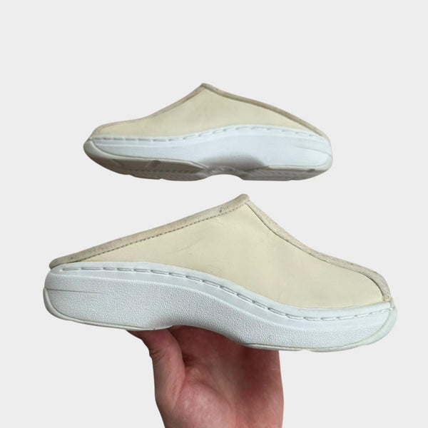 Klasyczne chodaki Nike - UK5