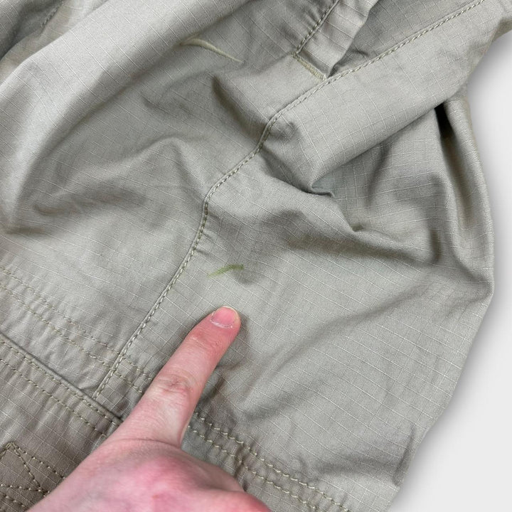 Spodnie cargo Nike w stylu vintage - XL (talia 36”-40”)