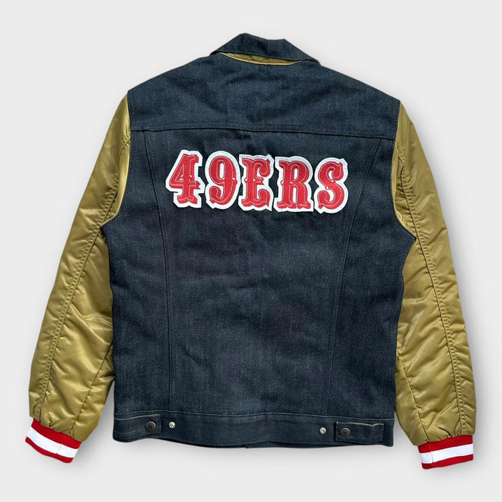 Kurtka bomber Levi’s NFL z denimu – średnia