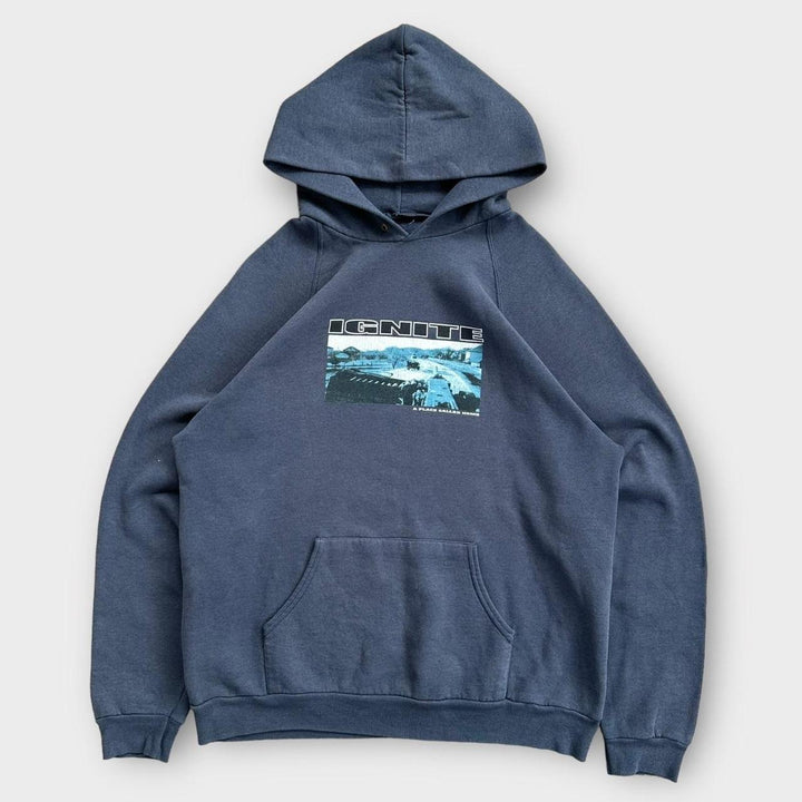 Bluza z kapturem Ignite Band merch – średnia