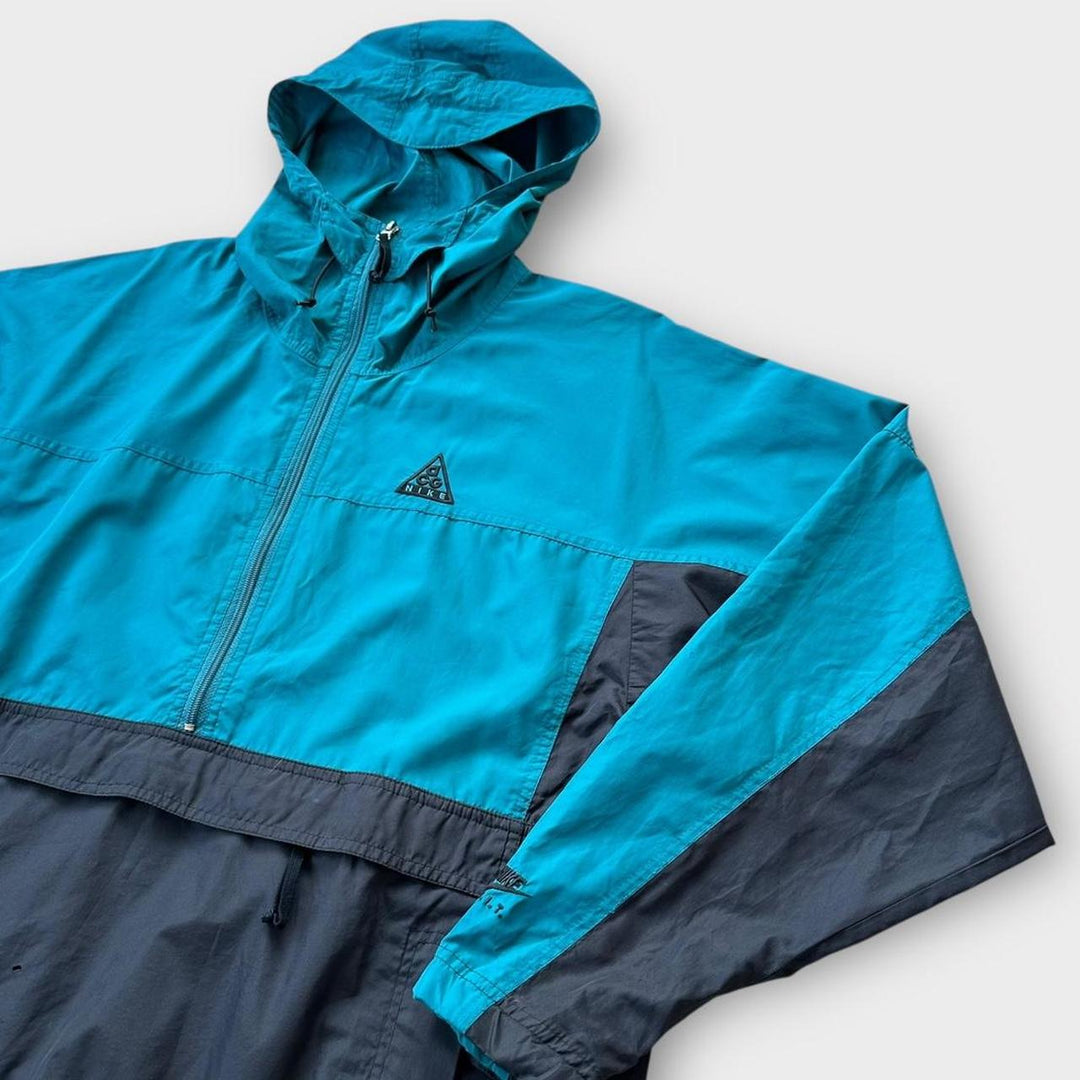 Kurtka Nike ACG do spakowania - średnia (pasuje jak duża)