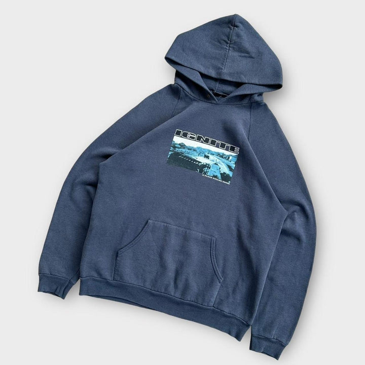 Bluza z kapturem Ignite Band merch – średnia