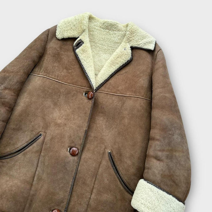 Kurtka z owczej skóry w stylu vintage - średnia