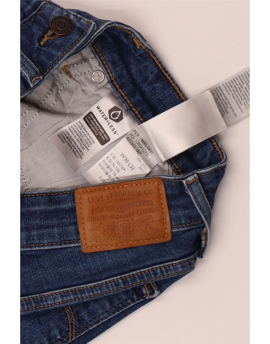 Damskie jeansy LEVI'S 721 z wysokim stanem, W30 L32, niebieska bawełna