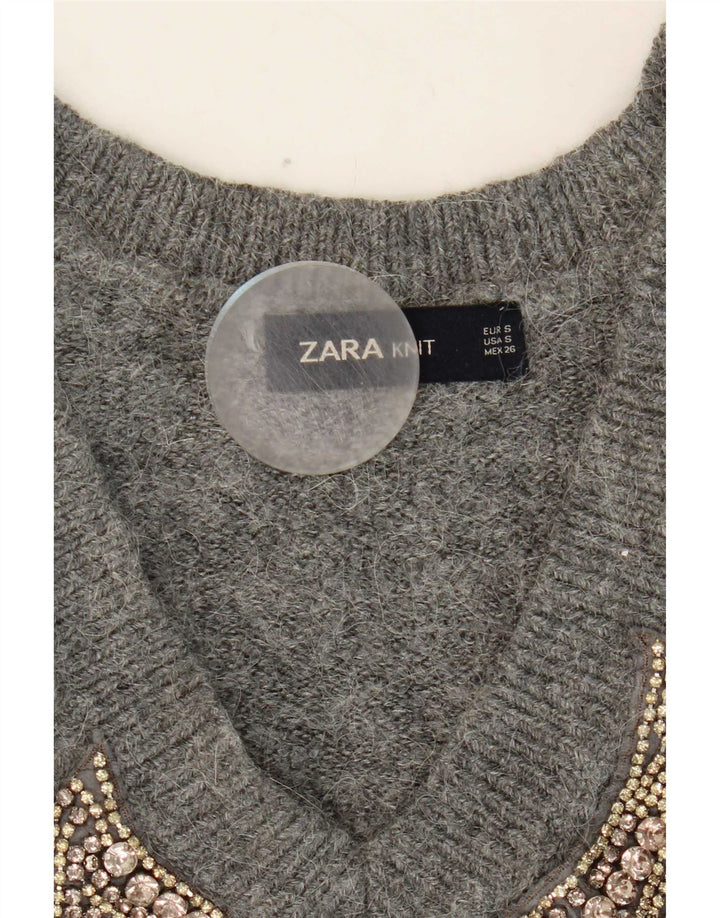Damski sweter Zara z graficznym dekoltem w kształcie litery V, UK 10, mały szary