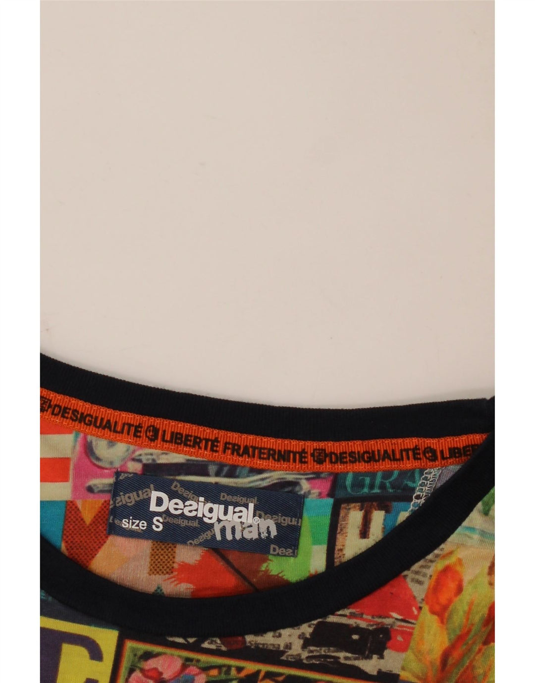 Męski T-shirt z grafiką Desigual Top, mały, wielobarwny patchwork