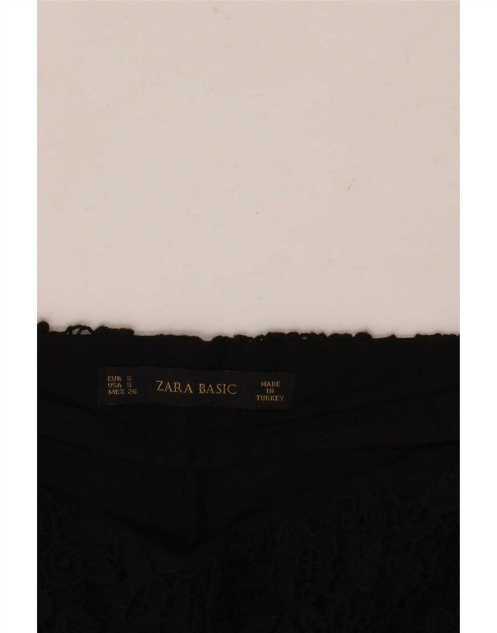 Damskie spodenki codzienne Zara małe W26 czarne w kwiaty