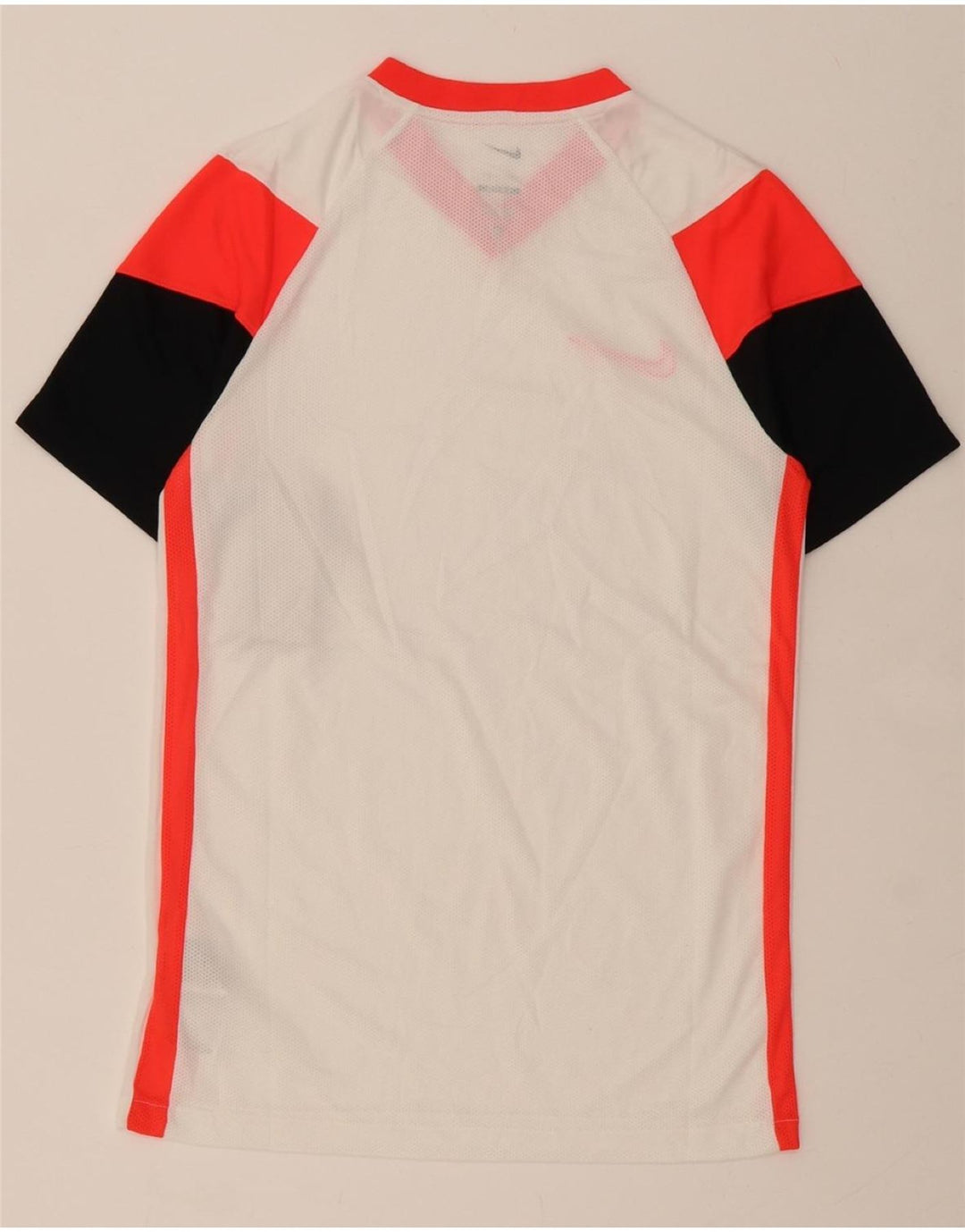 NIKE Mens Dri Fit Slim Fit T-Shirt Top Small White Colourblock Polyester Vintage Nike and Second-Hand Nike from Messina Hembry 