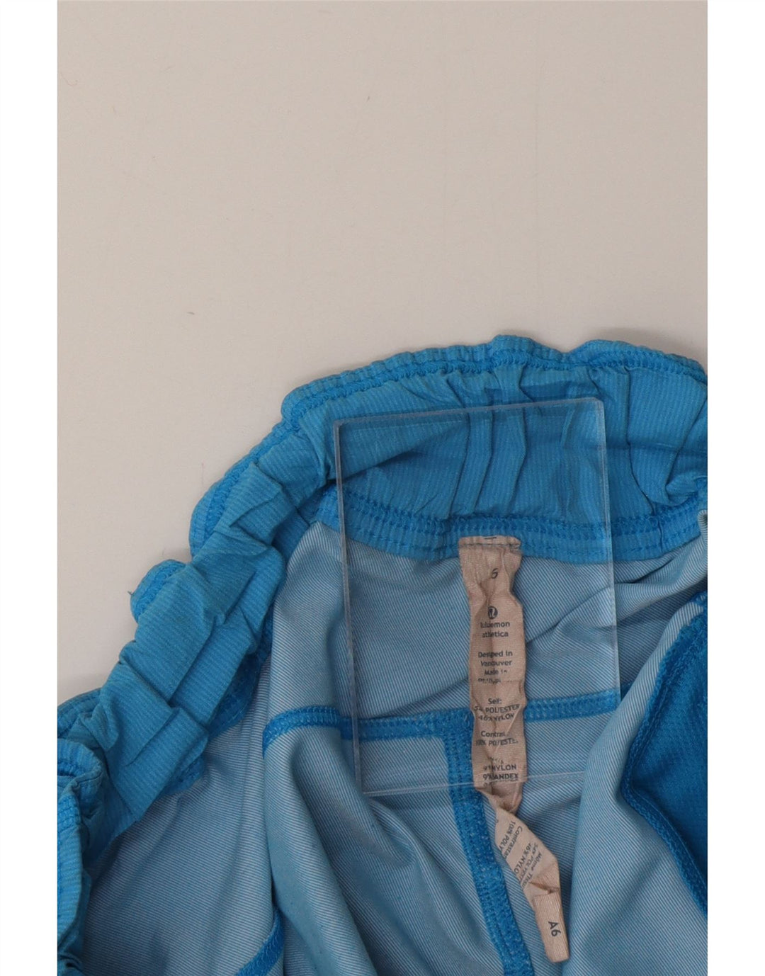 Damskie spodenki sportowe LULULEMON US 6, średni niebieski poliester