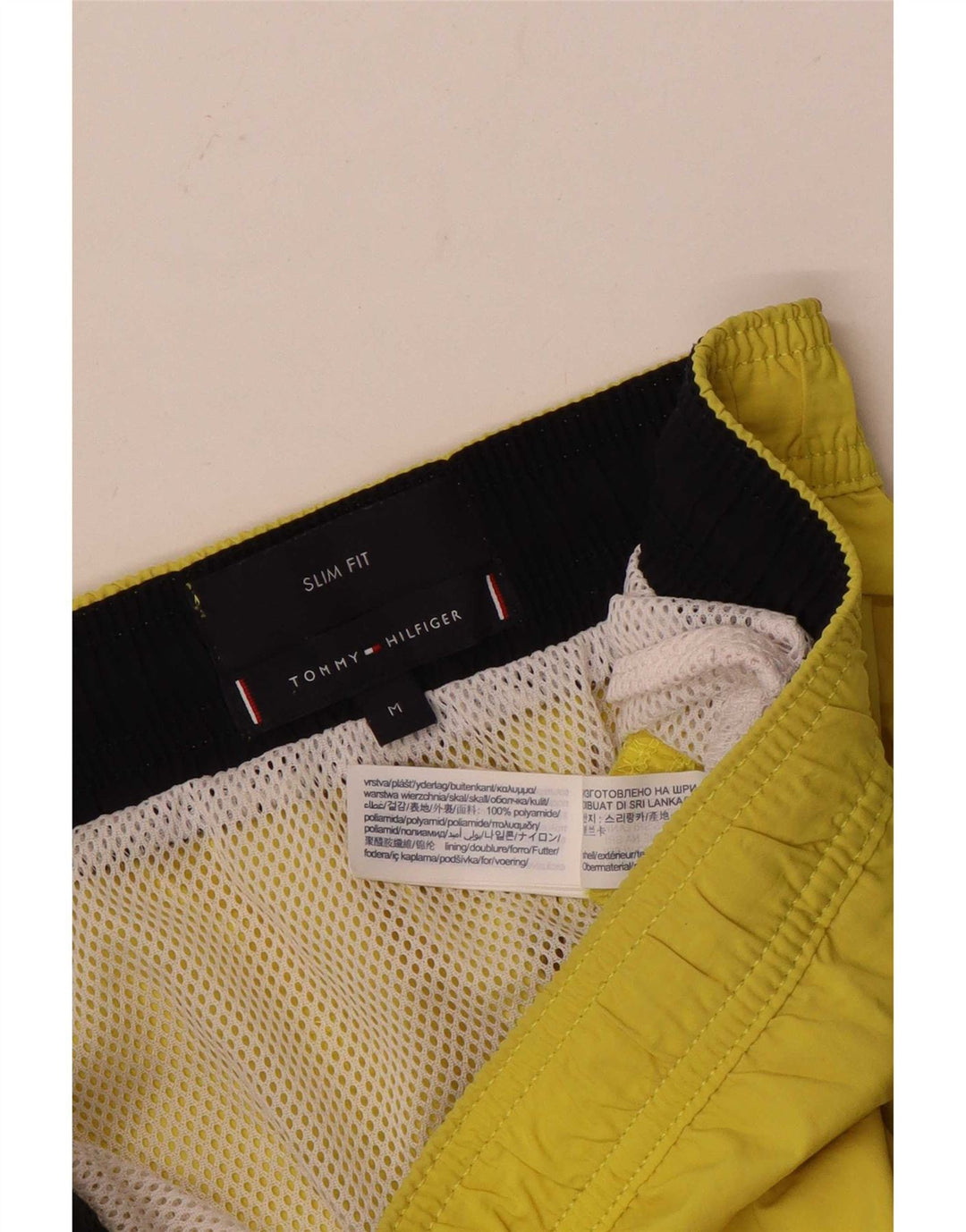 Męskie spodenki kąpielowe Tommy Hilfiger Graphic Slim Fit, średnio żółte