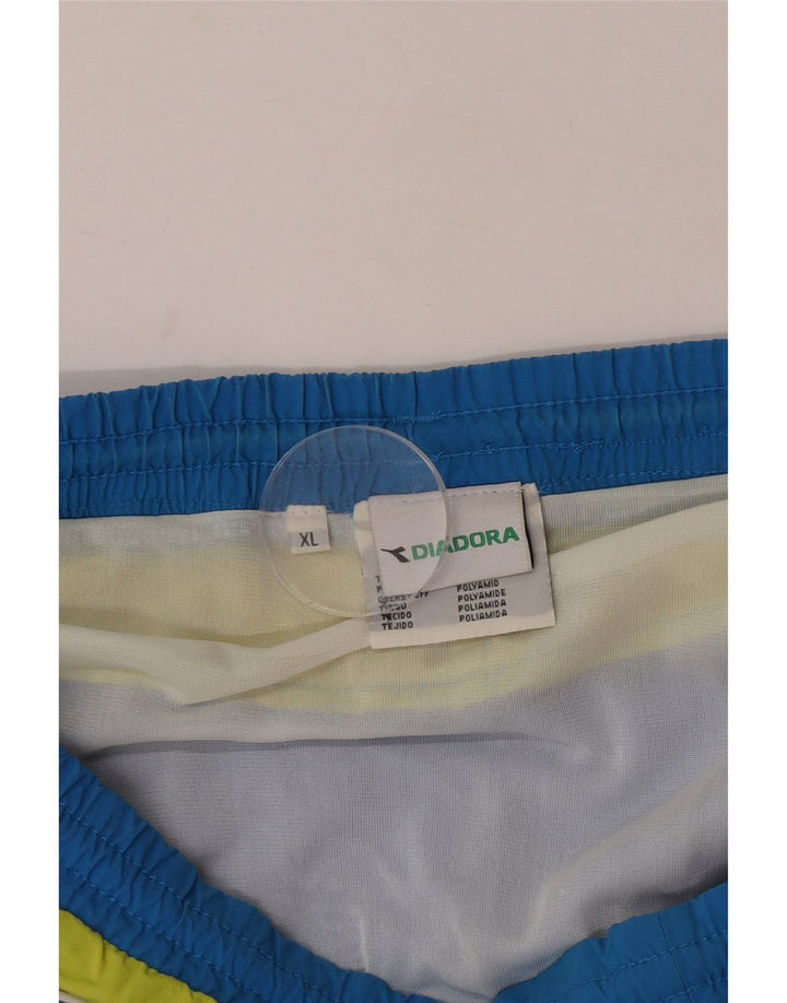 Męskie spodenki kąpielowe Diadora XL Niebieski poliester z blokami kolorów