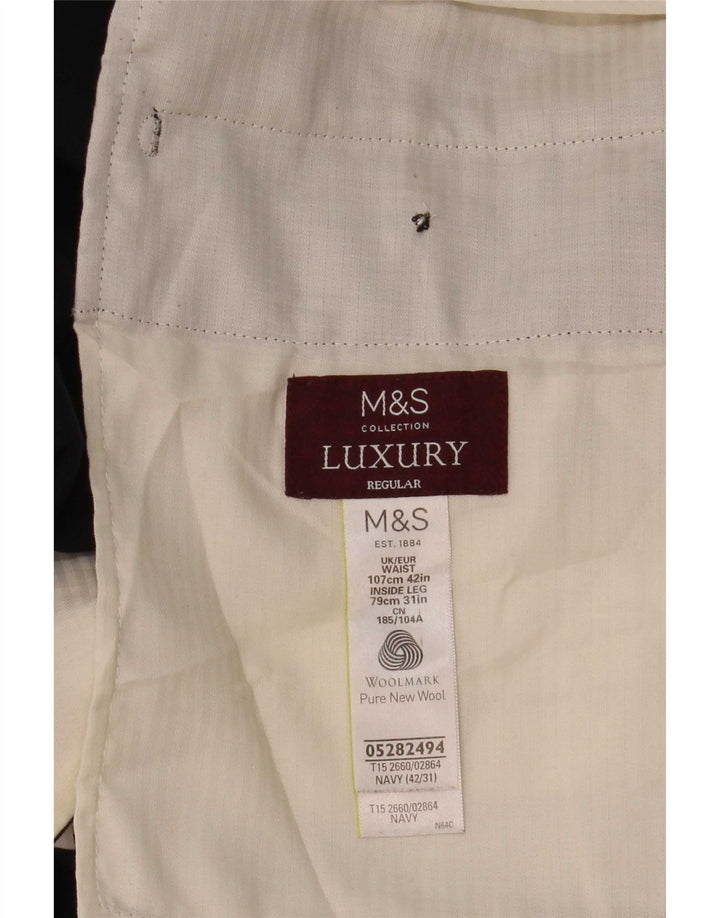 Męskie spodnie garniturowe Marks & Spencer o regularnym kroju W42 L31 Granatowa wełna