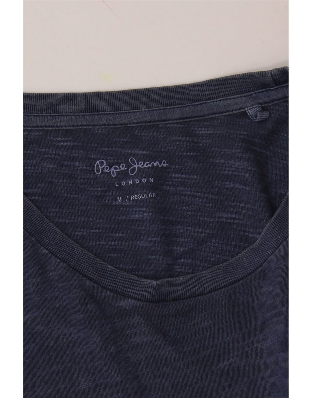 PEPE JEANS Mens London Regular Graphic T-Shirt Top Medium Navy Blue Vintage PEPE Jeans and Second-Hand PEPE Jeans from Messina Hembry 