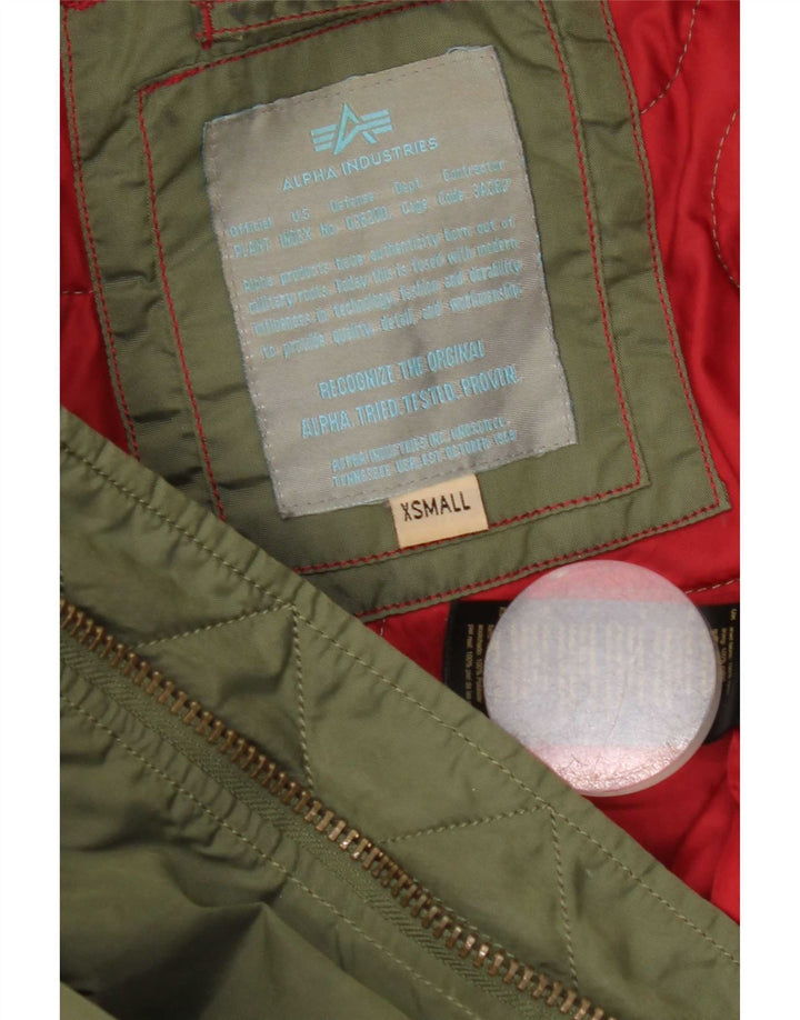 Damska kurtka bomber z grafiką Alpha Industries UK 6 XS, zielony nylon