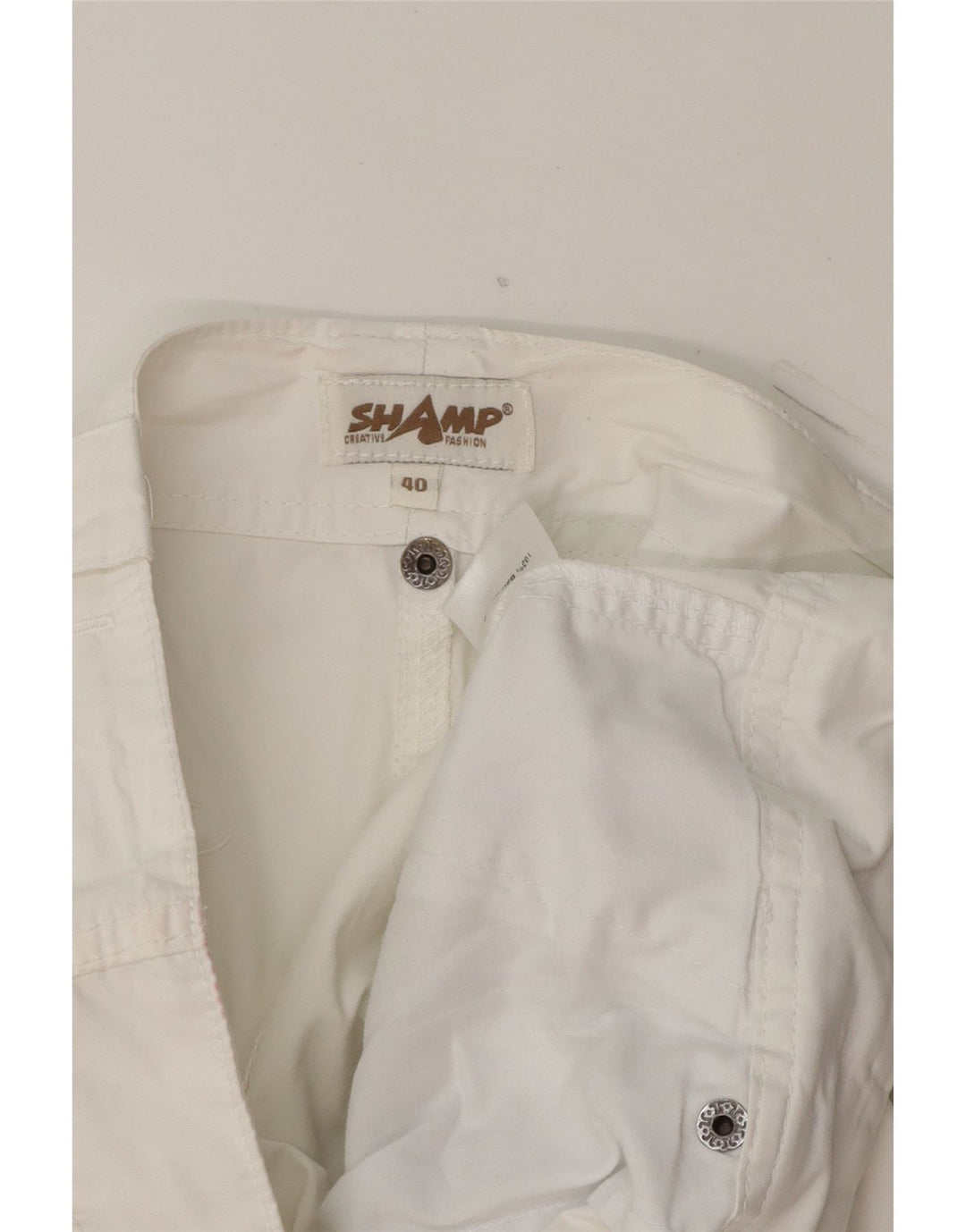 SHAMP Womens Cargo Shorts EU 40 Medium W34 White Cotton Vintage Shamp and Second-Hand Shamp from Messina Hembry 