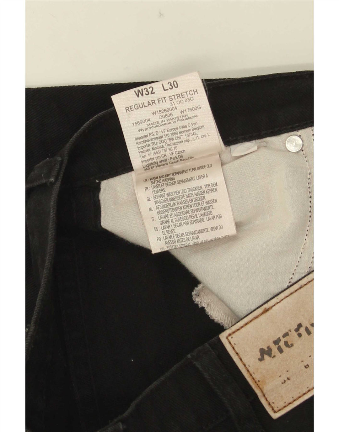 Męskie jeansy Wrangler o prostym kroju W32 L30, czarne, bawełniane