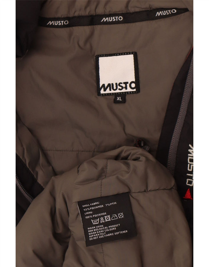Męska wyściełana kamizelka Musto UK 42 XL, czarna, poliamid