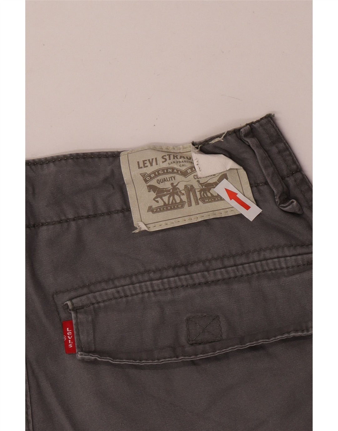 Szorty chłopięce Levi's Cargo 13-14 lat W27 Szara bawełna