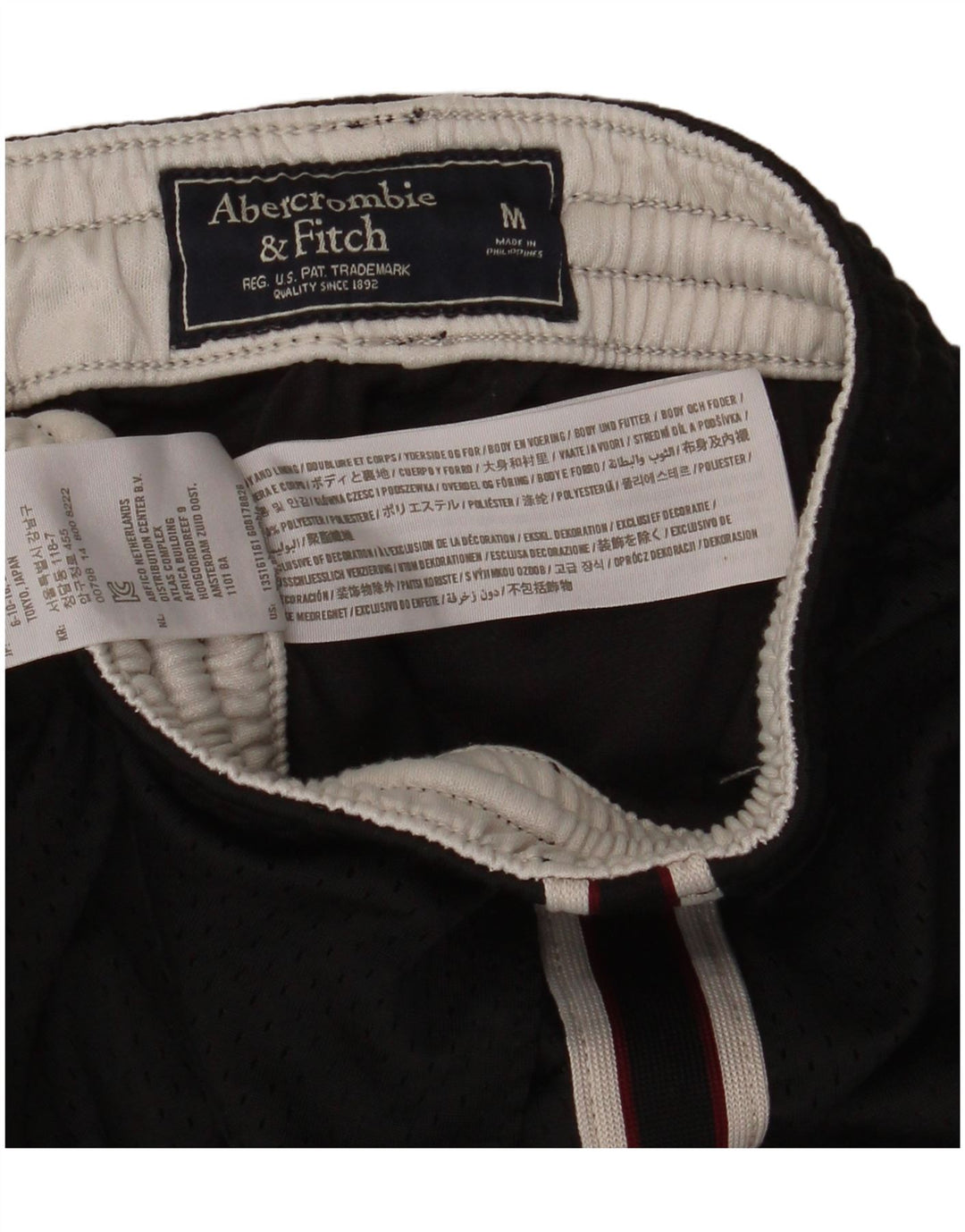 Męskie spodenki sportowe Abercrombie & Fitch z grafiką, średni czarny poliester