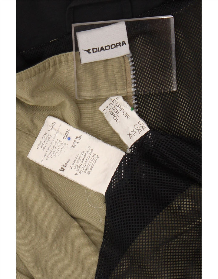 Męska kurtka przeciwdeszczowa Diadora z kapturem i luźnym krojem UK 40, duża, beżowa, poliamidowa