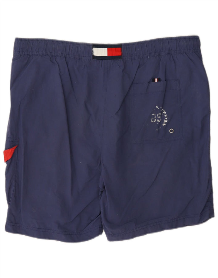 Męskie spodenki kąpielowe Tommy Hilfiger Graphic Cargo, średni kolor granatowy