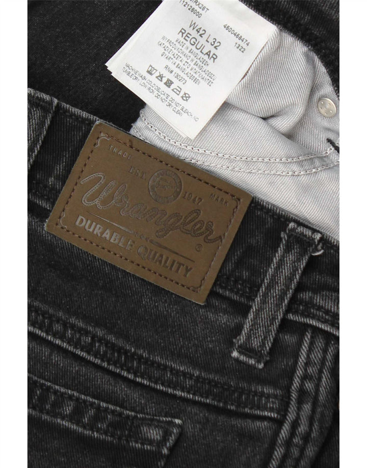 Męskie jeansy Wrangler Regular Straight W42 L32 Szara bawełna