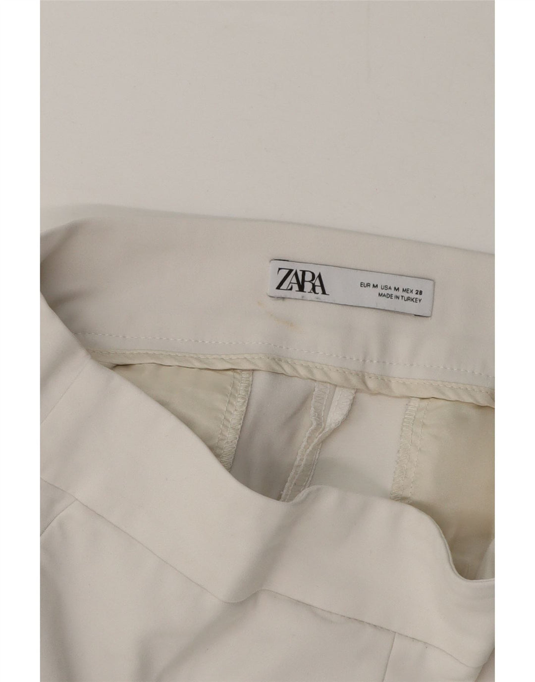 Damskie spodenki chino Zara, średnie W28, białe