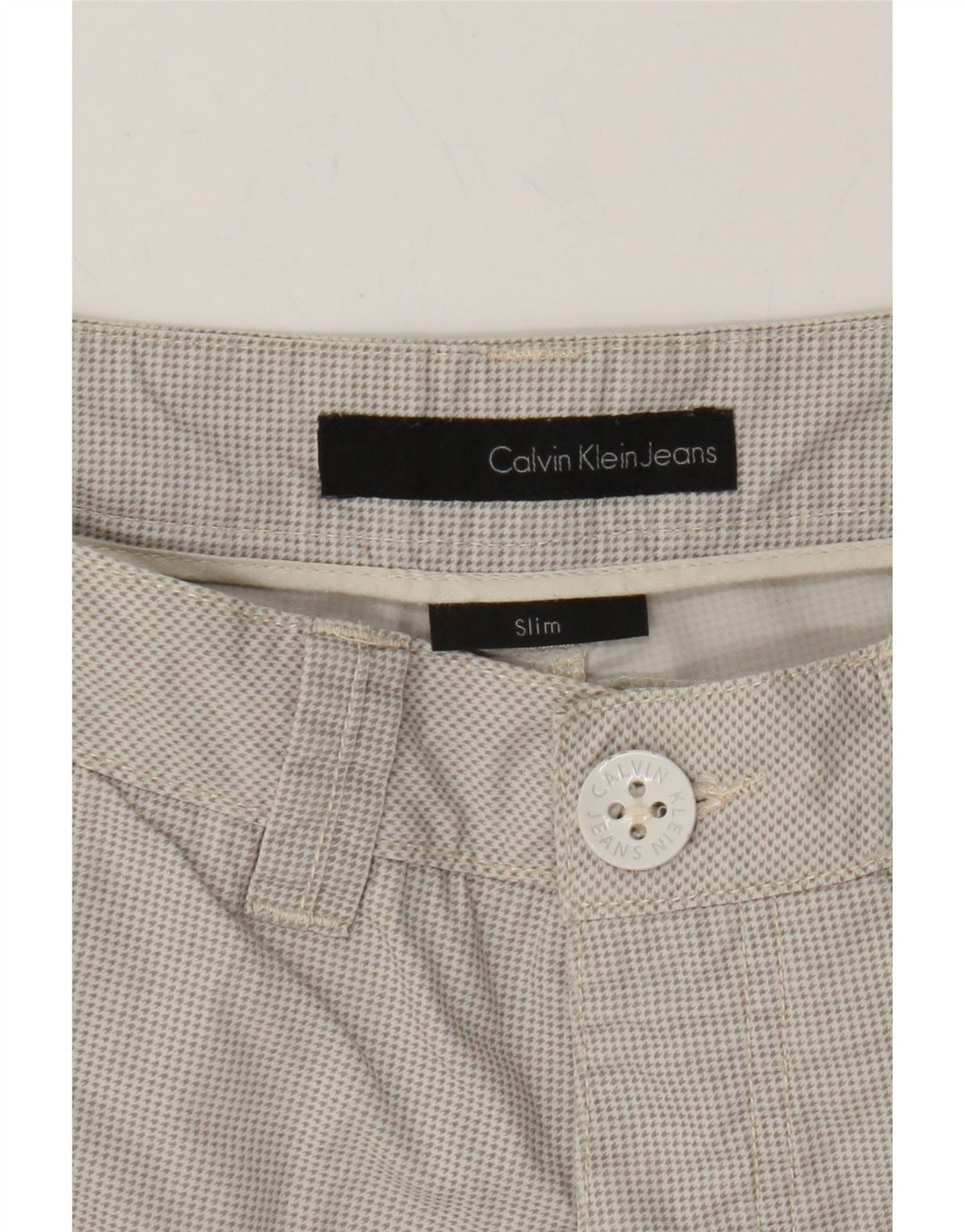 CALVIN KLEIN Womens Slim Casual Shorts W32 Large  Beige Check Vintage Calvin Klein and Second-Hand Calvin Klein from Messina Hembry 