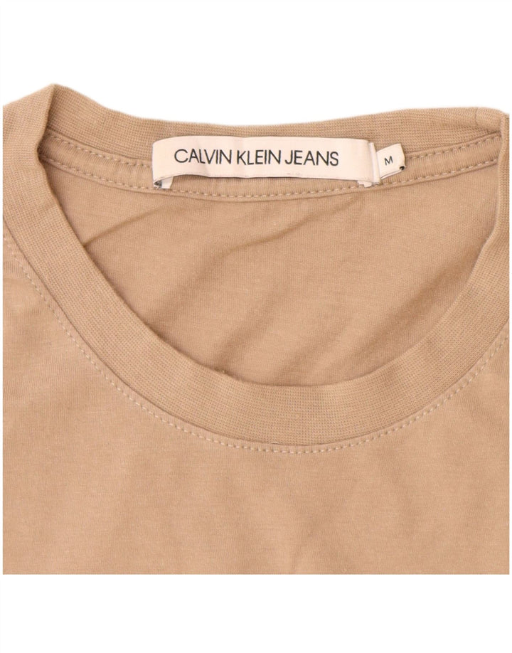 Męski T-shirt z grafiką CALVIN KLEIN JEANS Średni brązowy, bawełniany