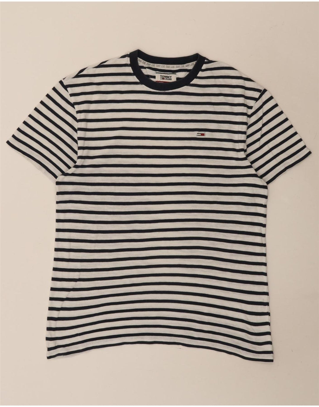T-shirt męski Tommy Hilfiger w średnie białe paski