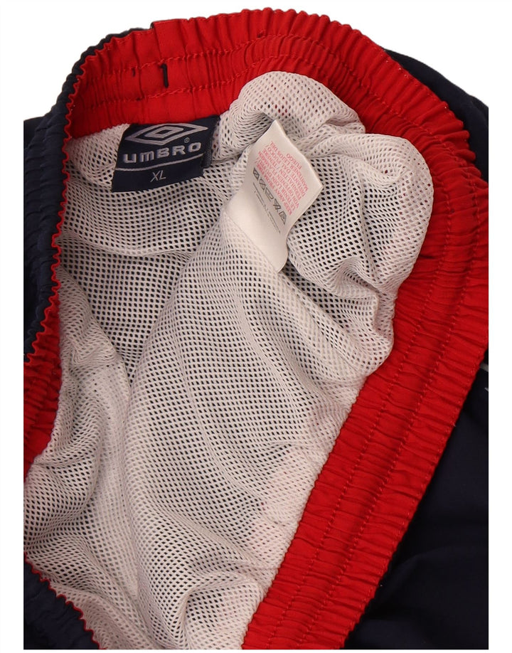 Męskie bermudy sportowe Umbro XL granatowe, poliestrowe