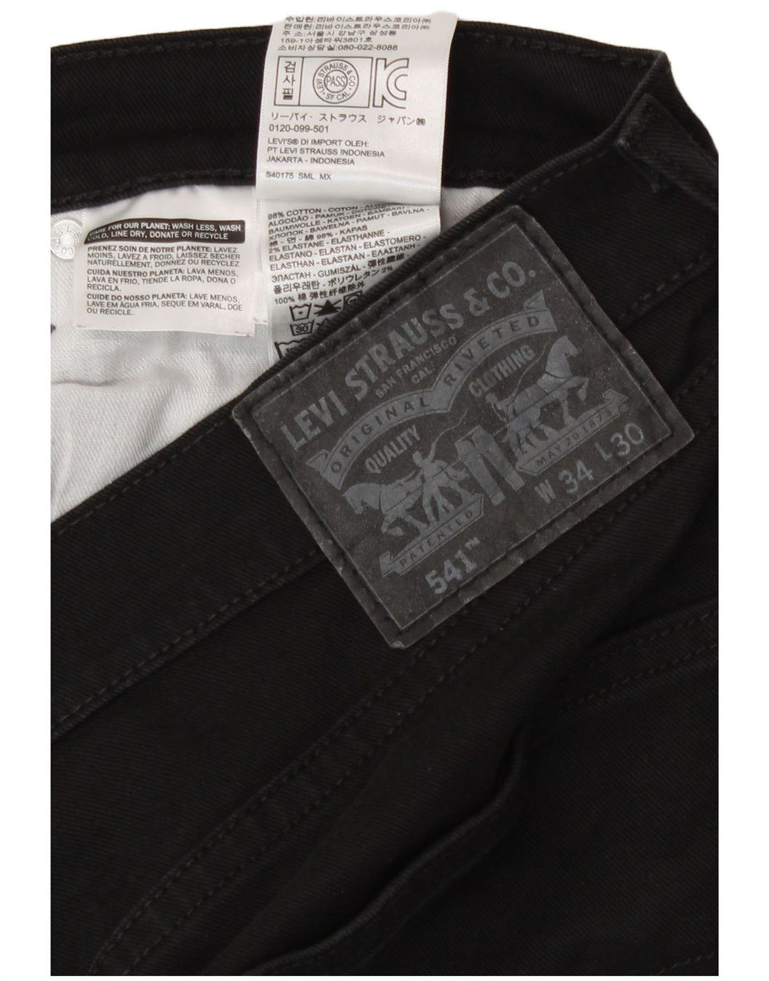 Męskie jeansy Levi's 541 Tapered W34 L30 Czarna bawełna