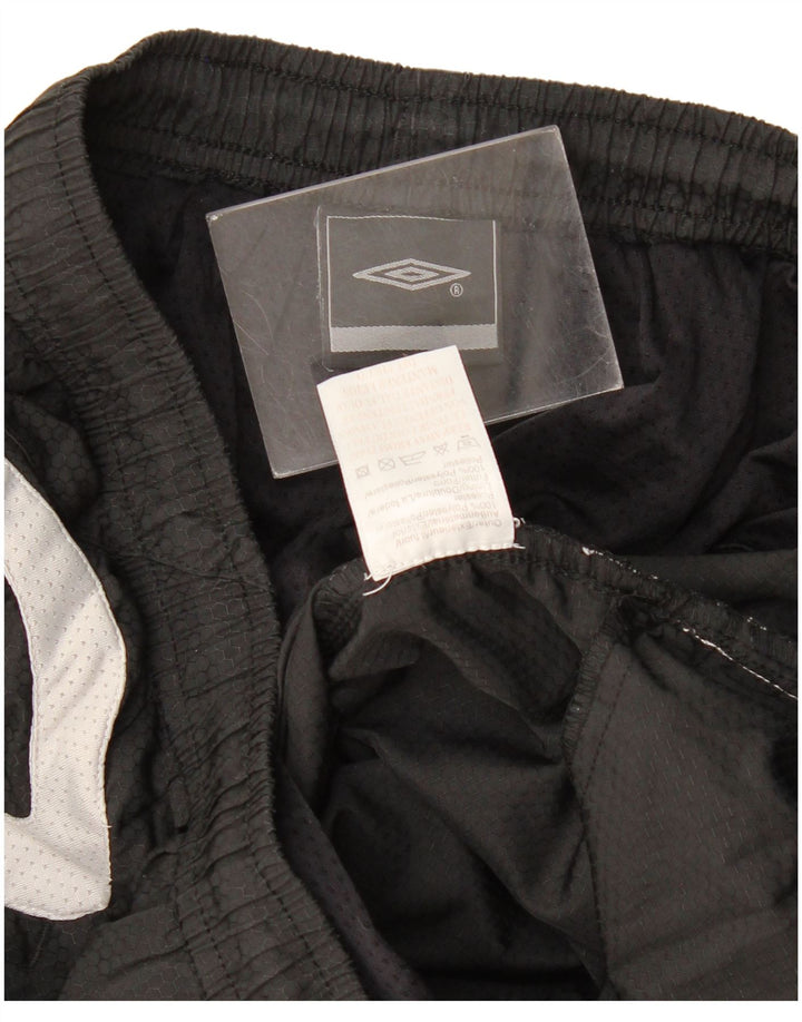 Męskie spodenki sportowe Umbro 2XL, czarny poliester z blokami kolorów