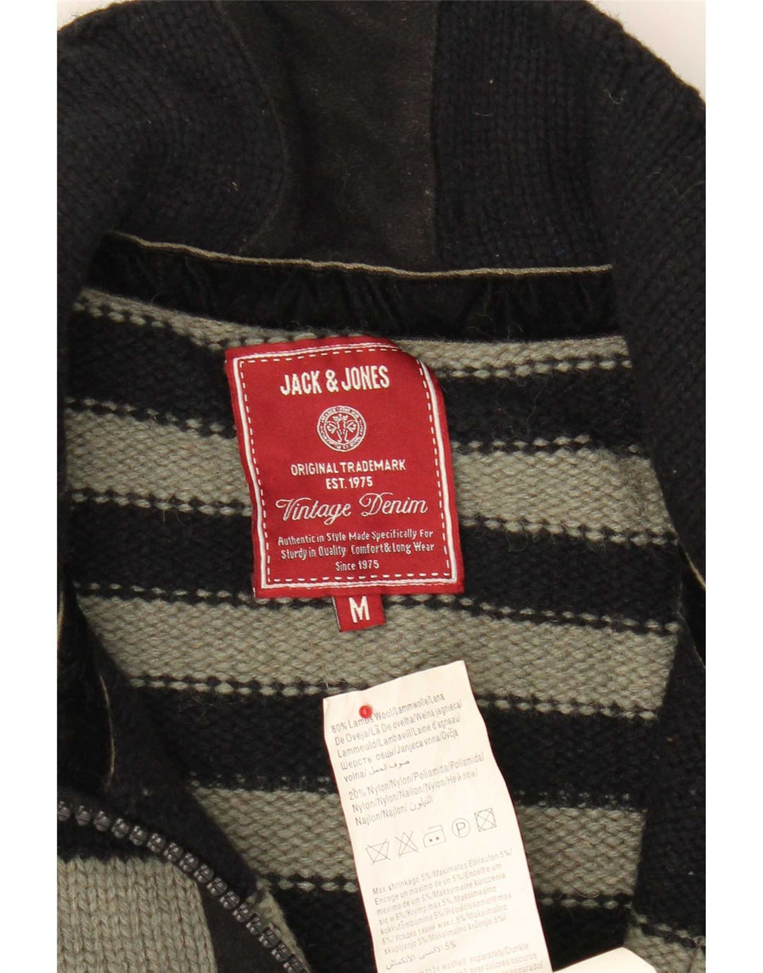 Męski sweter wojskowy Jack & Jones z zamkiem błyskawicznym i średnimi czarnymi paskami