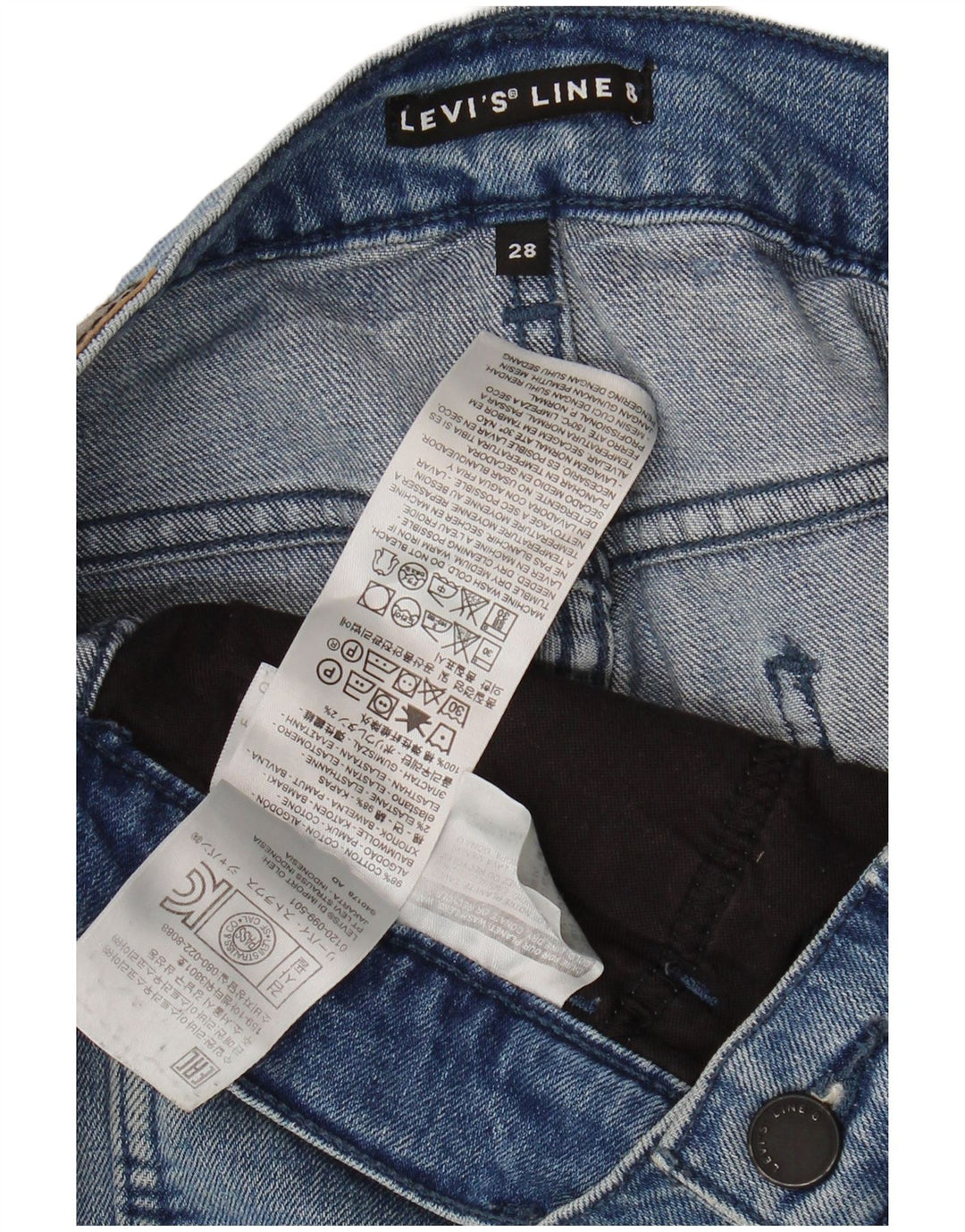 Damskie spodenki jeansowe Levi's Line 8 W28 Średnioniebieskie bawełniane