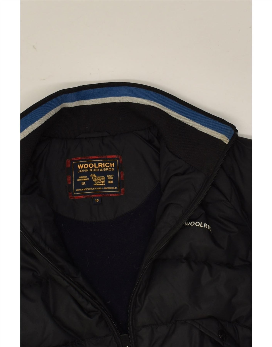 WOOLRICH Boys Graphic Padded Jacket 9-10 Years Black Nylon | Vintage Woolrich | Thrift | Second-Hand Woolrich | Used Clothing | Messina Hembry 