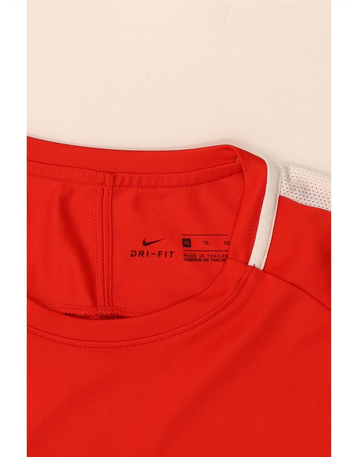 NIKE Mens Dri Fit T-Shirt Top XL Red Colourblock Polyester Vintage Nike and Second-Hand Nike from Messina Hembry 