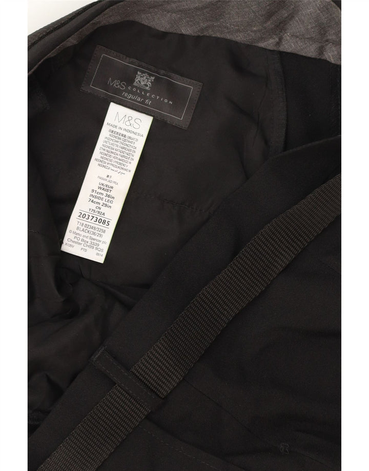 Męskie spodnie chino MARKS & SPENCER o regularnym kroju W36 L29 Czarny poliester