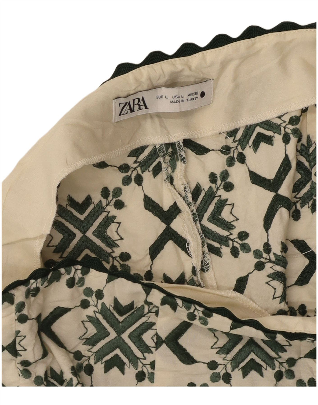 Damskie spodenki na co dzień Zara duże W30 w kolorze złamanej bieli, geometryczne