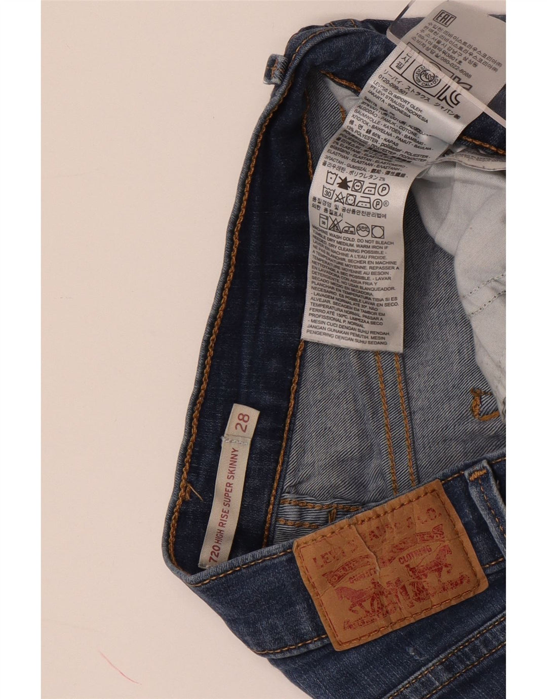 Damskie spodenki jeansowe LEVI'S 720 z wysokim stanem W28 Średnioniebieskie bawełniane