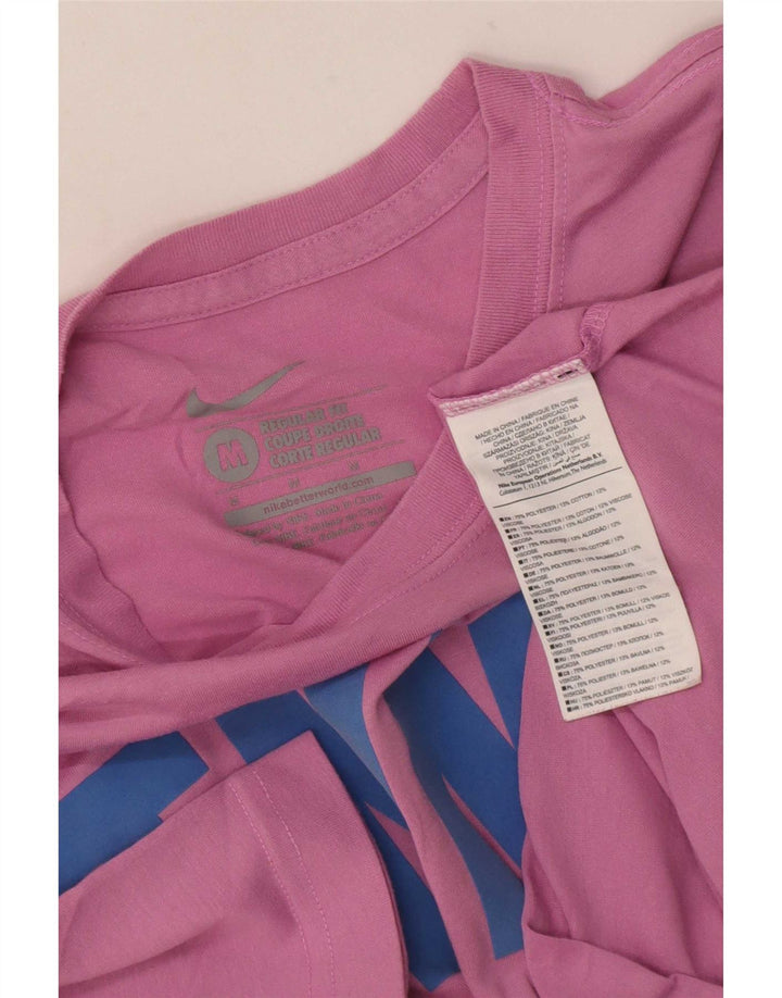 Męski T-shirt Nike o regularnym kroju z grafiką, średni różowy poliester