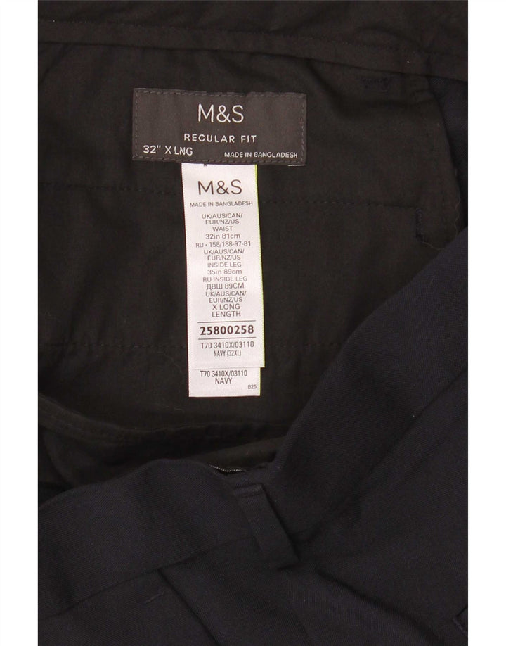 Męskie spodnie chino o regularnym kroju Marks & Spencer W32 L35 Granatowy poliester
