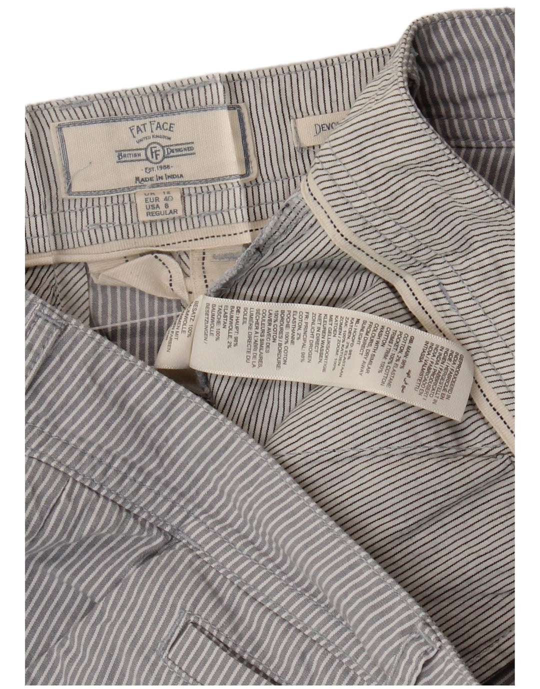 Regularne, krótkie spodnie damskie Fat Face UK 12 Medium W32 L25 Szare paski