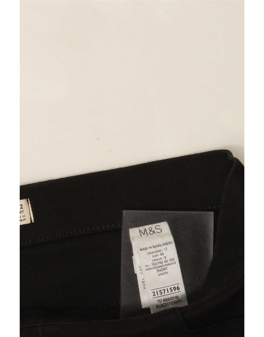 Krótkie jeansy damskie Marks & Spencer UK 12 Medium W30 L26 Czarne