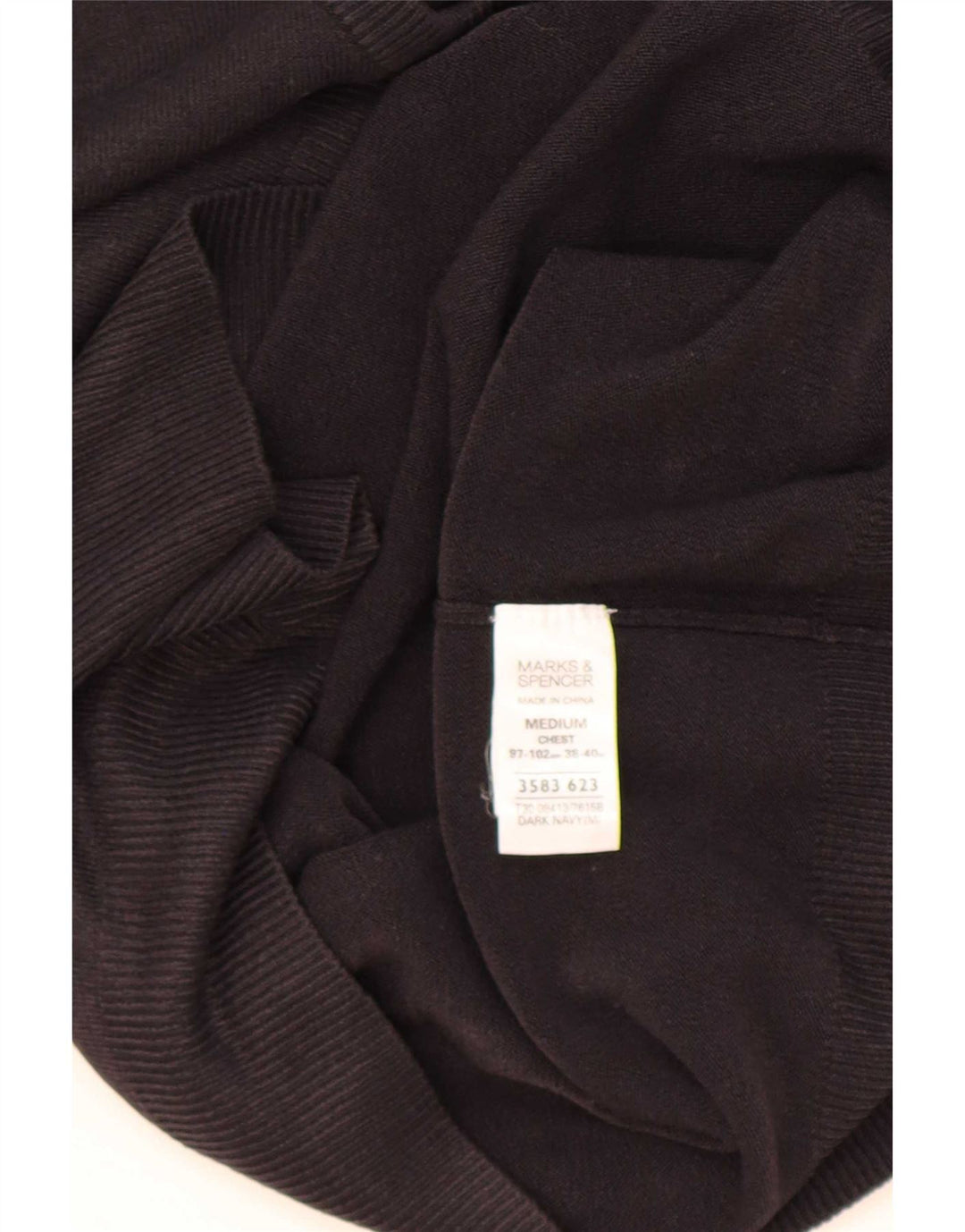 Męski sweter Marks & Spencer Blue Harbor z dekoltem w kształcie litery V, średni granat