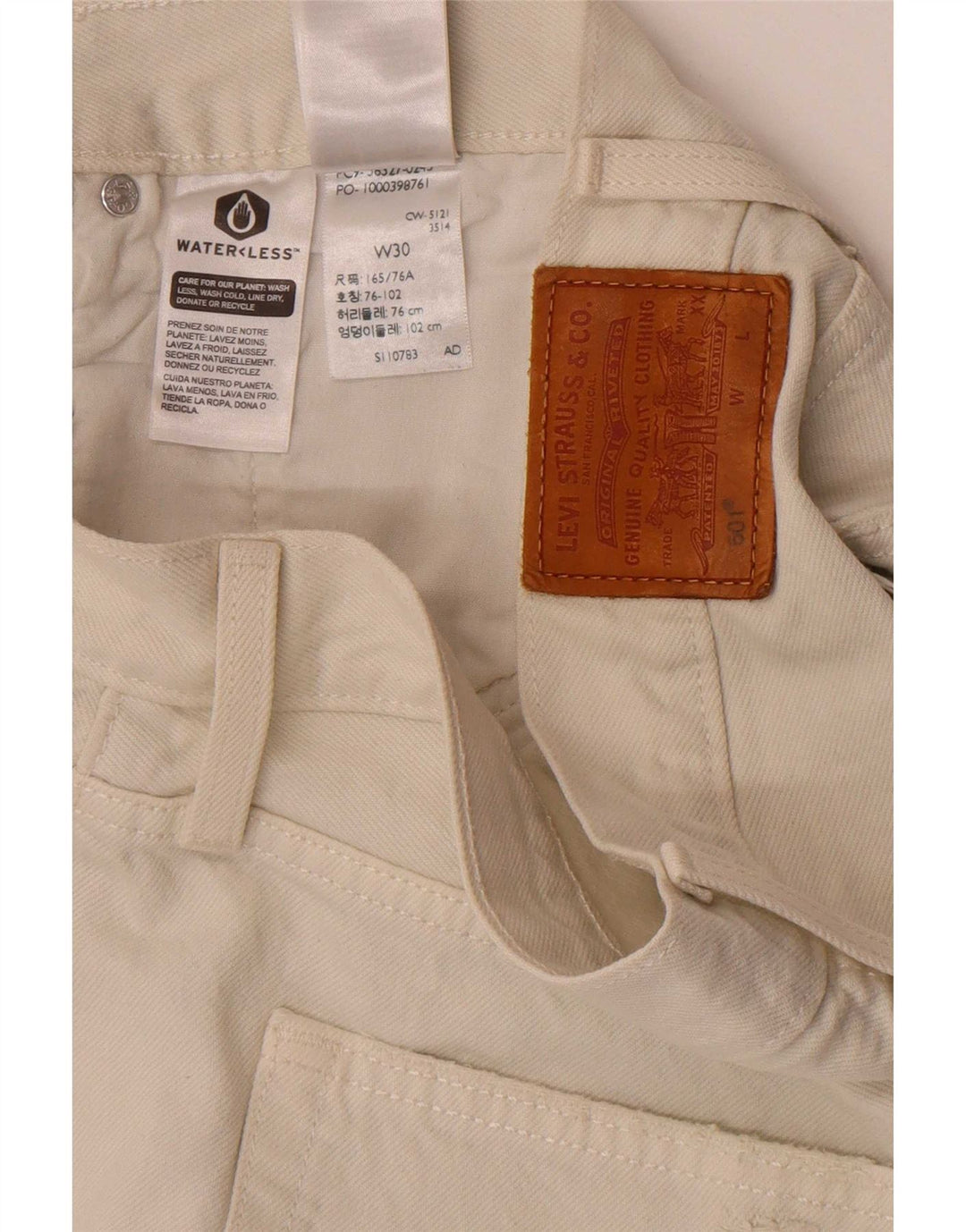 Damskie spodenki jeansowe Levi's 501 w trudnej sytuacji W30 Średnie złamane białe bawełniane